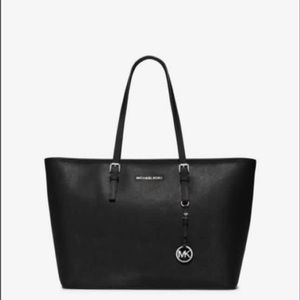Michael Kors Jet Set Tote